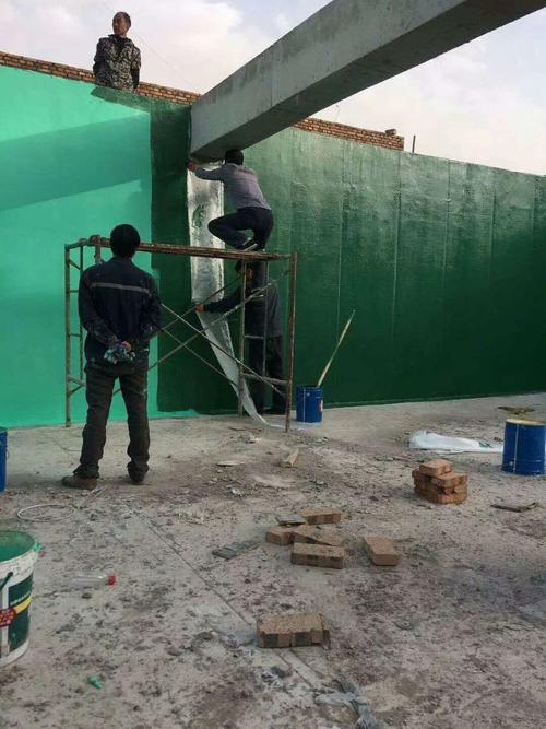 东莞针对老旧车间地面普遍存在的起砂、裂缝问题